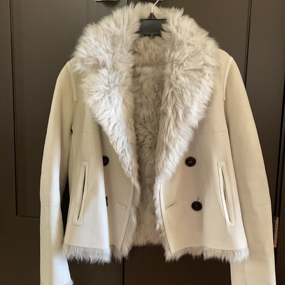 NWT Yves Saloman leather and shearling reversible jacket. - Picture 3 of 15